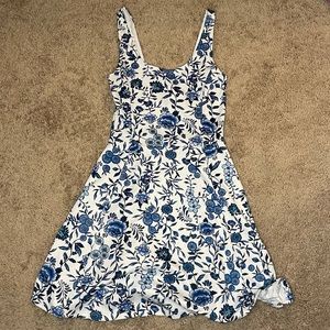 H&M Blue and White Floral Skater Dress